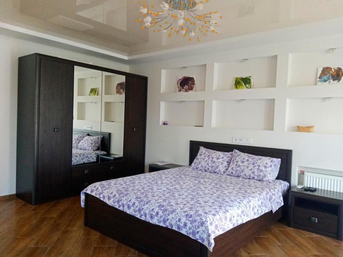 1-Room Studio Center 切尔卡瑟 外观 照片