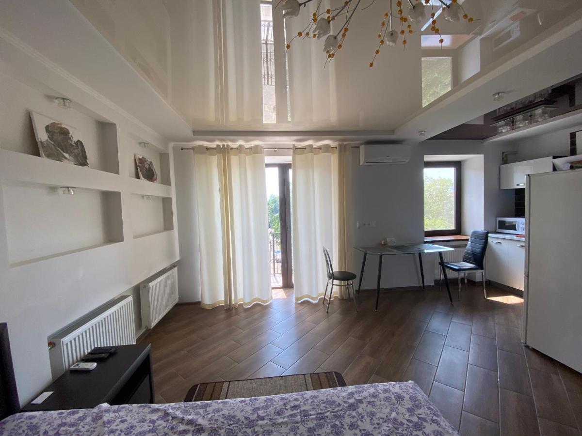 1-Room Studio Center 切尔卡瑟 外观 照片